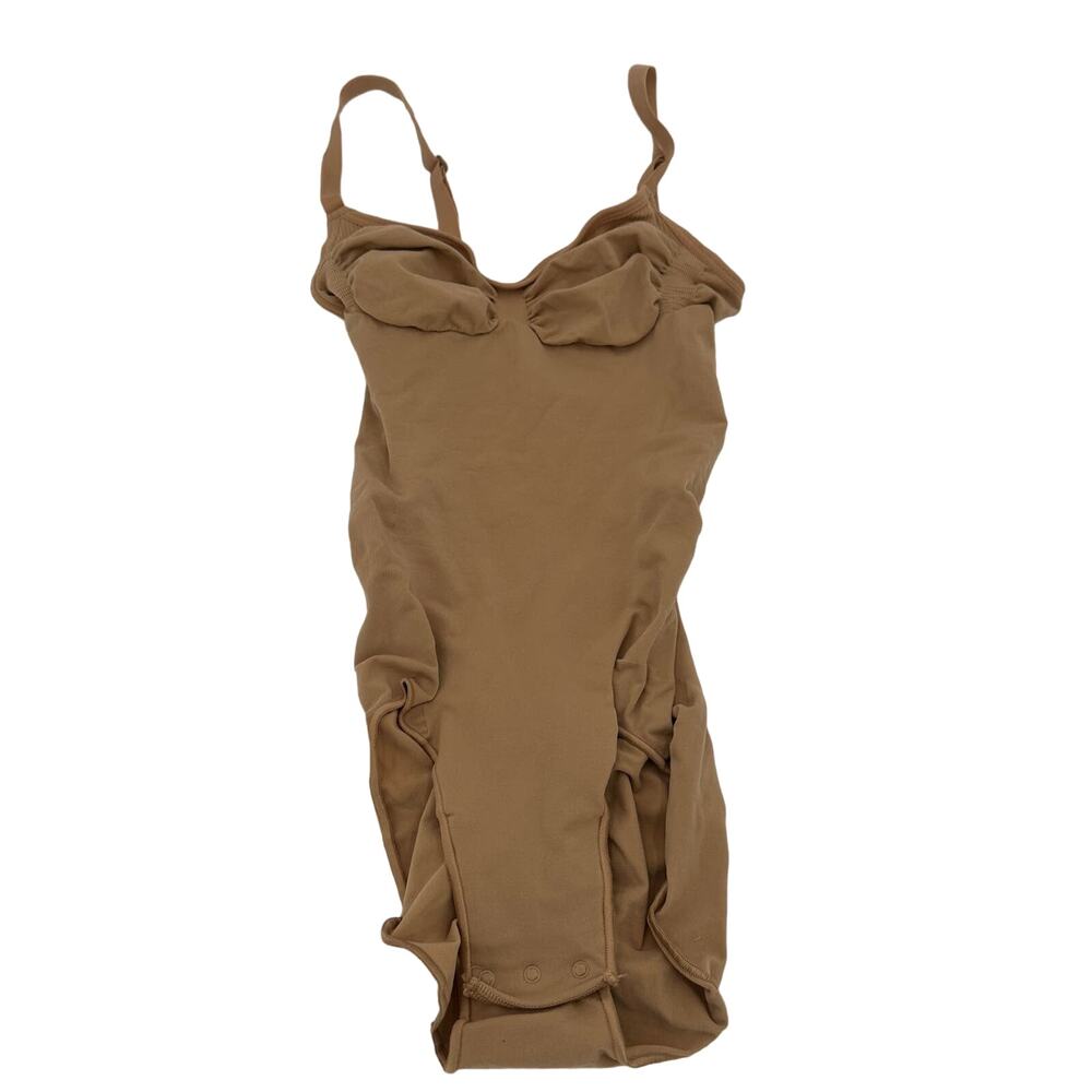 Skims Seamless Sculpt Brief Beige Sleeveless Bodysuit Size Small